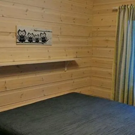 Holiday Huuhkaja 2 Дом отдыха Nissi